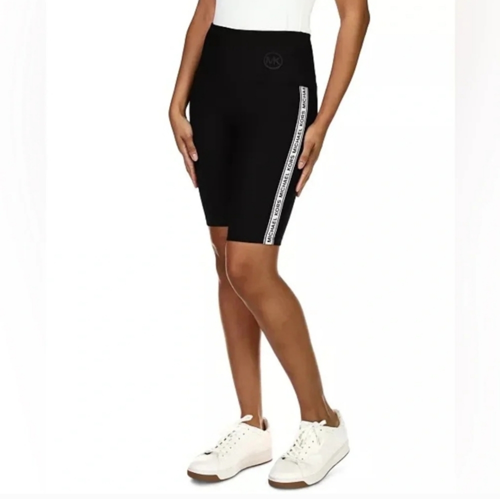 Michael Kors Women's Black Biker Shorts Sz 4x